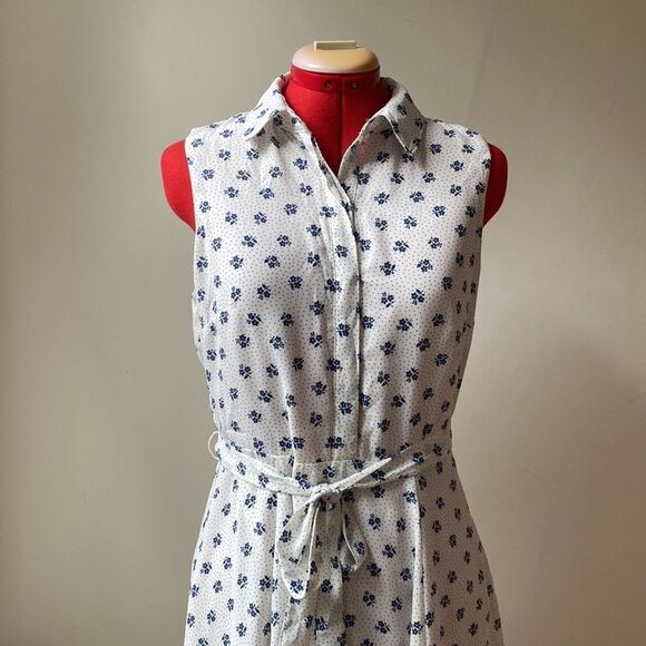 Banana Republic Fit & Flare Floral Dress - Picture 12 of 13